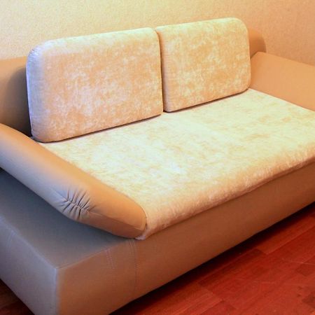 Apartment Near Metro Akademgorodok Киев Екстериор снимка